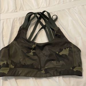 Lululemon sports bra